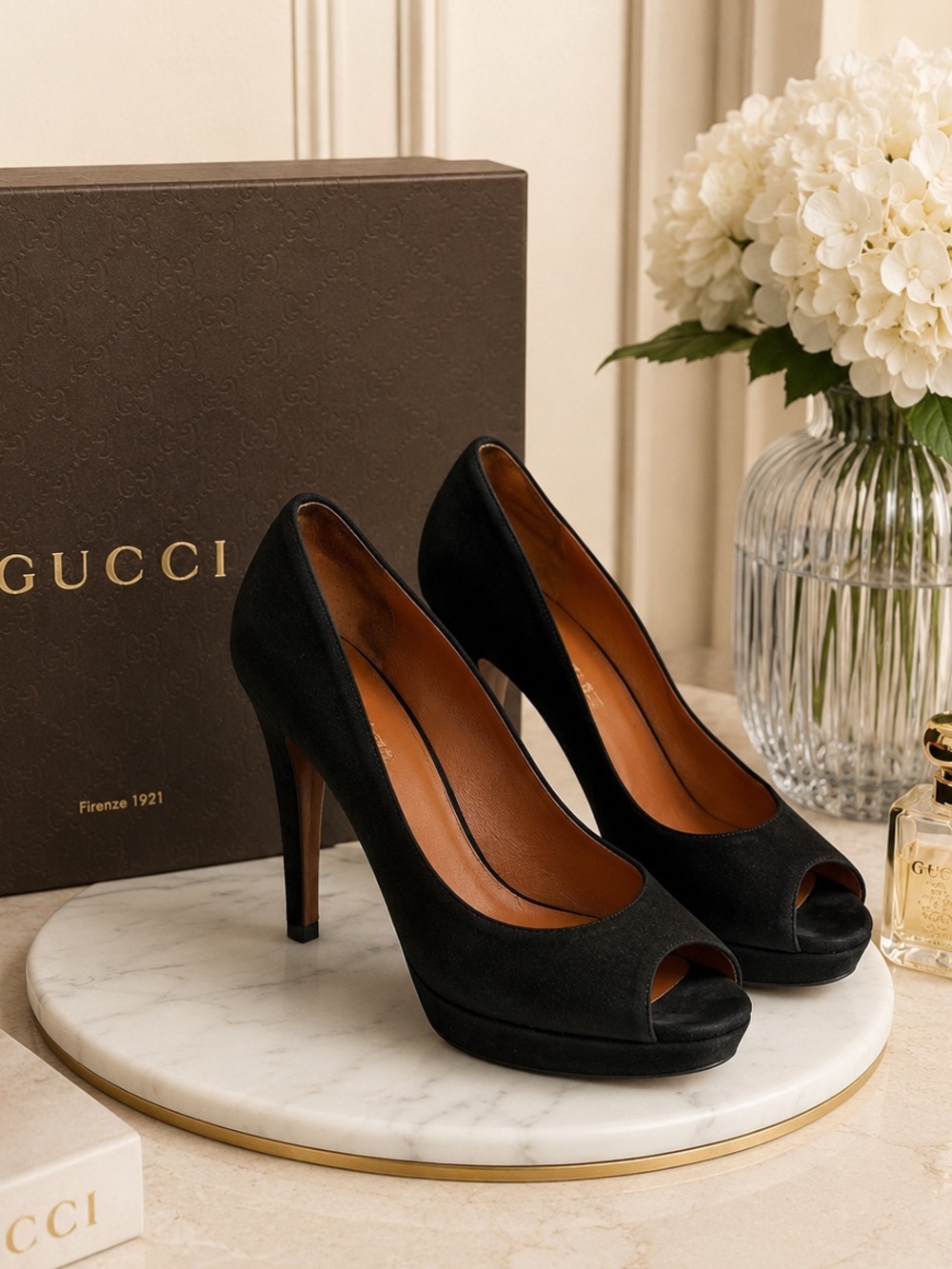 Gucci Black Suede‎ Peep Toe Platform Stiletto Pumps Heels Size 37